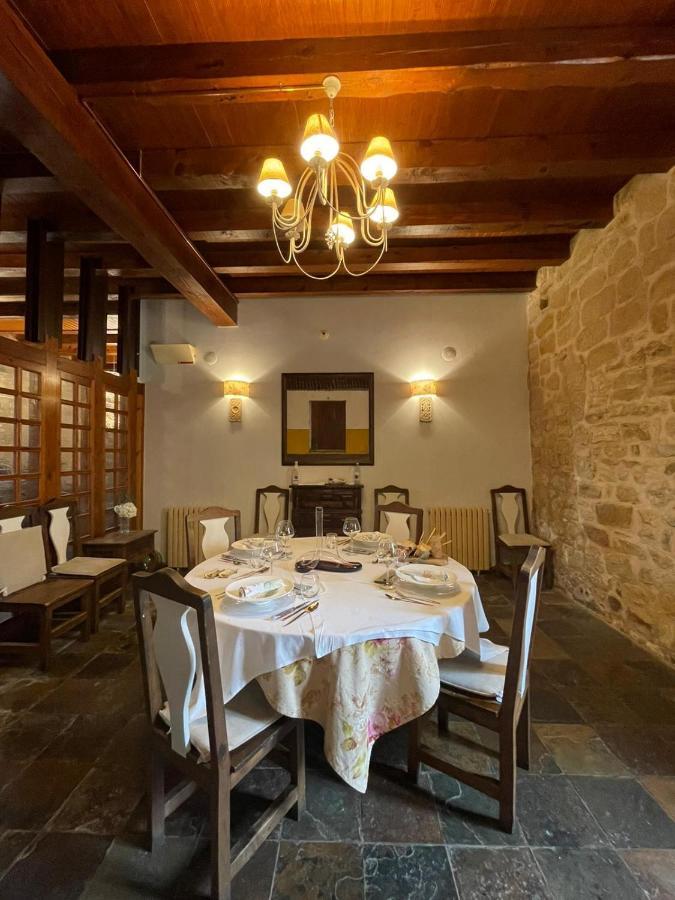 Posada Torre Palacio La Taxuela Villanueva la Lastra Exteriör bild