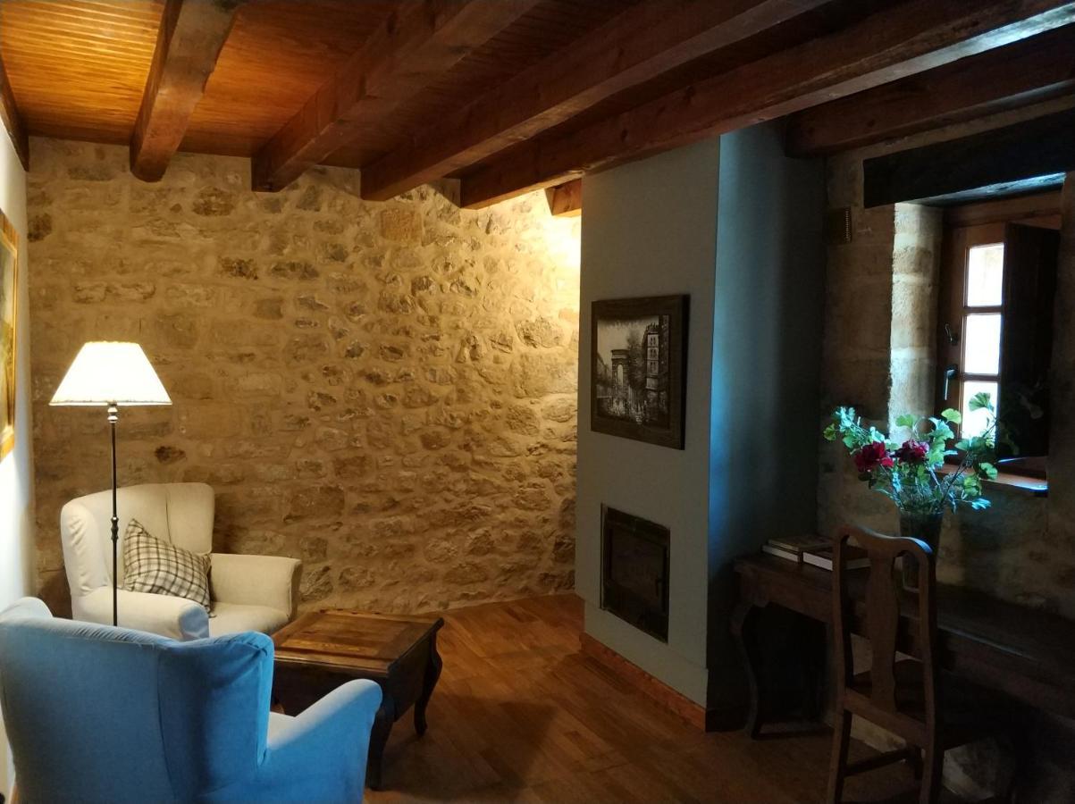 Posada Torre Palacio La Taxuela Villanueva la Lastra Exteriör bild
